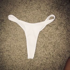 Cheeky triangle bikini bottom